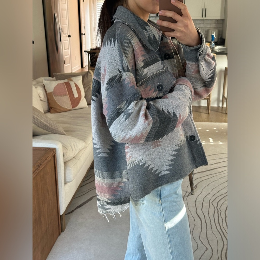 Aztec Shacket - Picture 2 of 5